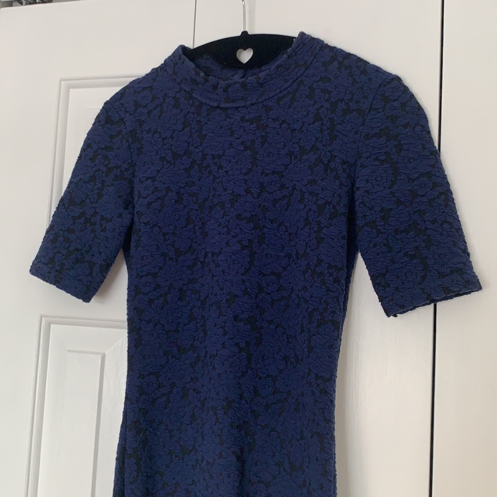 Topshop Mockneck Keyhole Back Patterned Dress